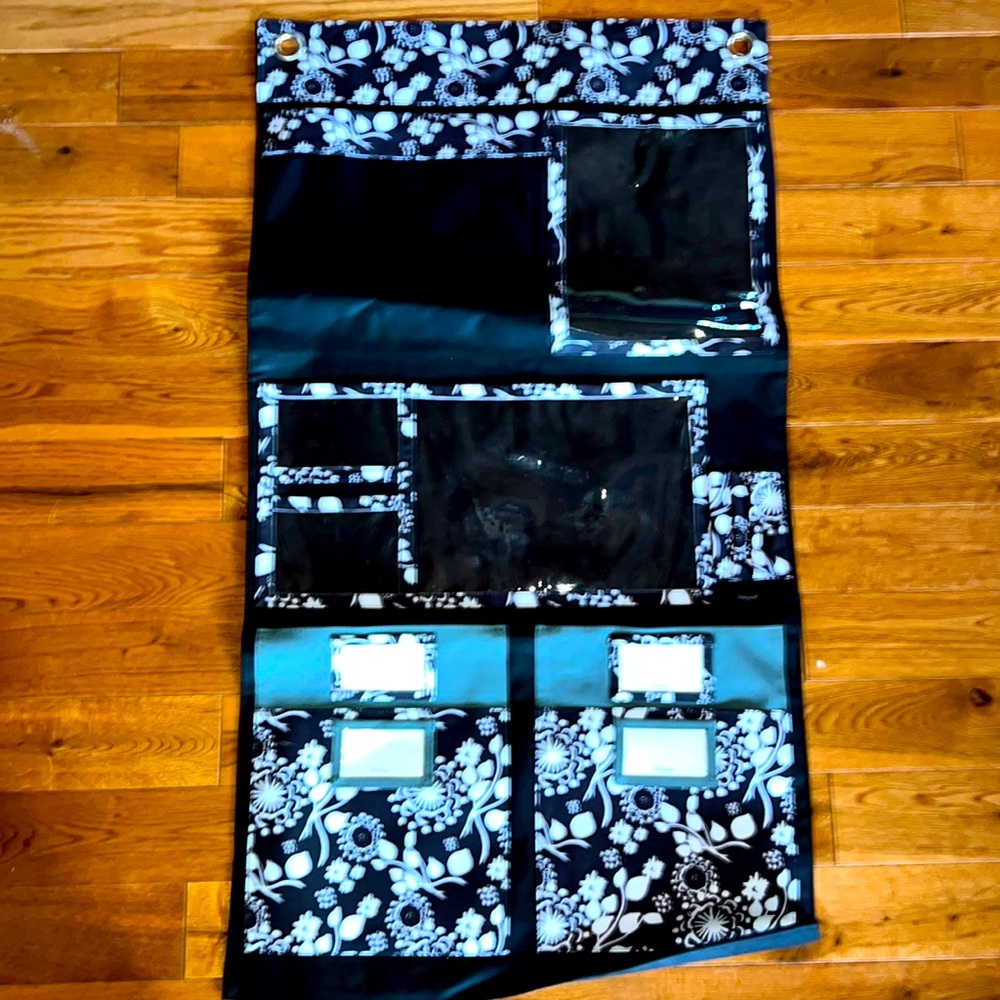 Hanging pocket wall organizer thirty one. floral brush strokes not